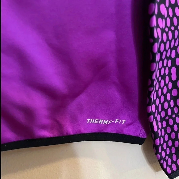 Nike Women’s Therma-fit size Medium M magenta Purple hoodie Just Do It pull over - Picture 5 of 9